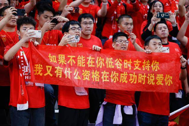 星座解析丨怎样在爱情与财富的挑战期中平衡生活